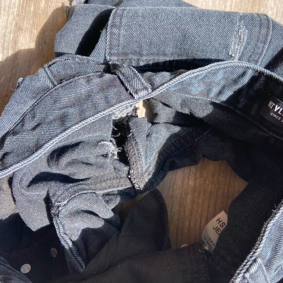 HStyle Womens Shorts Size Medium High Rise Black Jean Cutoffs Denim Button Fly - Picture 4 of 6